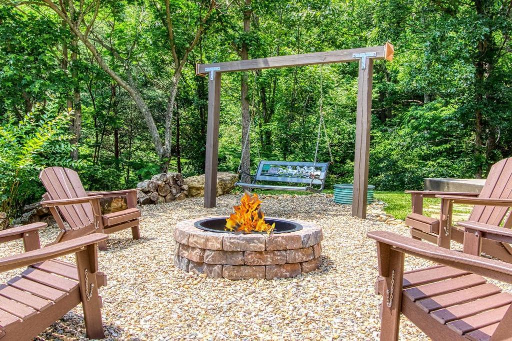 Tranquility Hollow, Indoor Pool, Game Room, 1089 Free Tickets Each Paid Day, Dollywood And More! Sevierville Kültér fotó