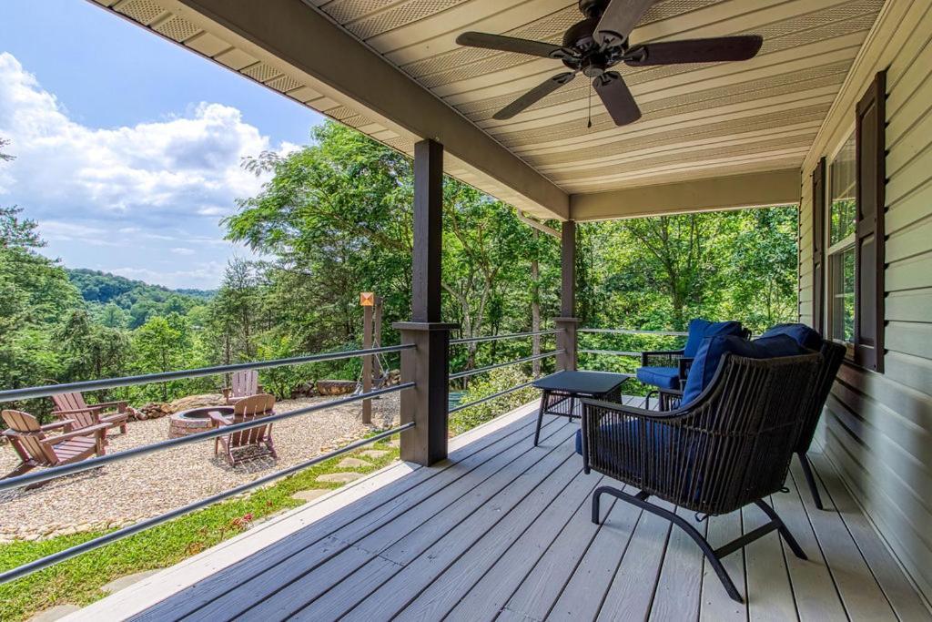 Tranquility Hollow, Indoor Pool, Game Room, 1089 Free Tickets Each Paid Day, Dollywood And More! Sevierville Kültér fotó